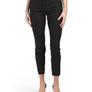 537912.....Adrienne Vittadini Slim Modern Fit Pants Size 10